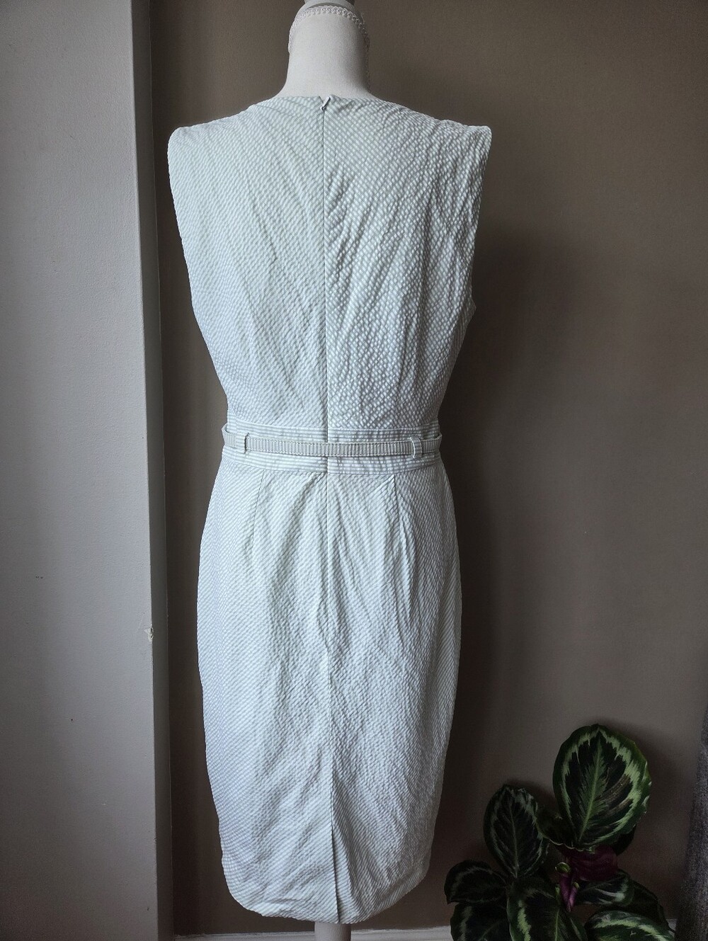Brooks Brothers Cream Textured Midi Dress with Belt - Picture 3 of 10